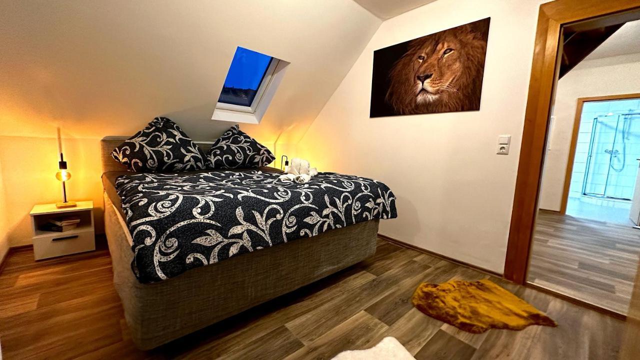 Moderne Zentrale Retreat