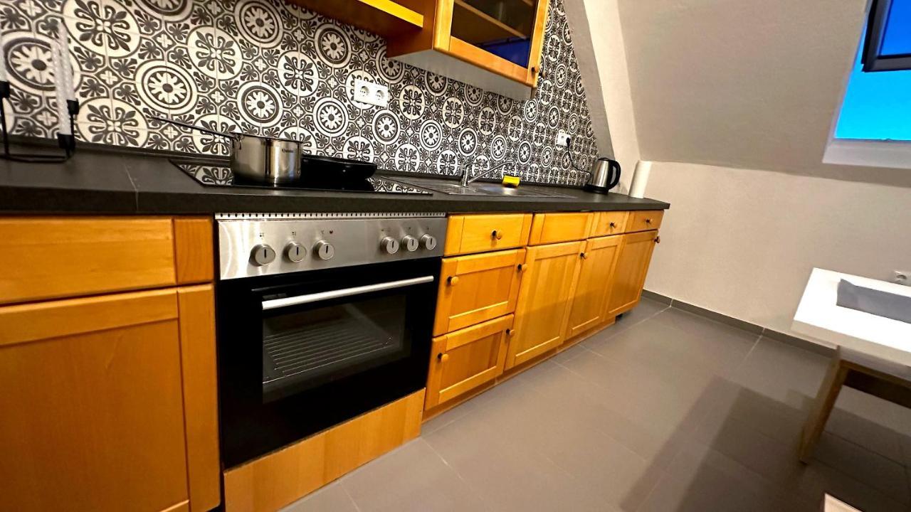 Moderne Zentrale Retreat Apartment Bullay
